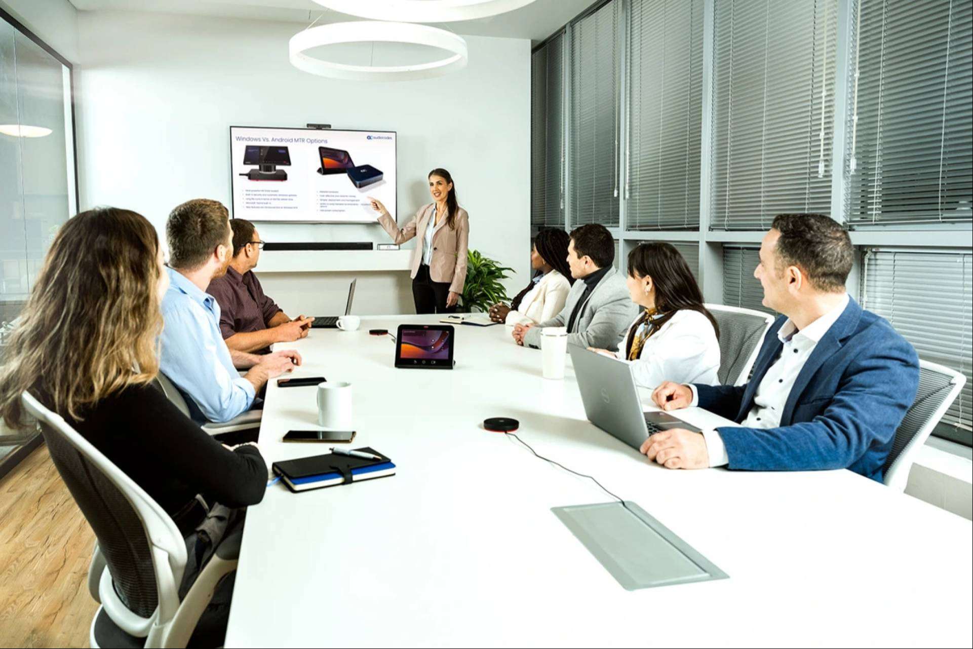 AGCOM Perú; innovación y tecnología para las empresas más importantes ...